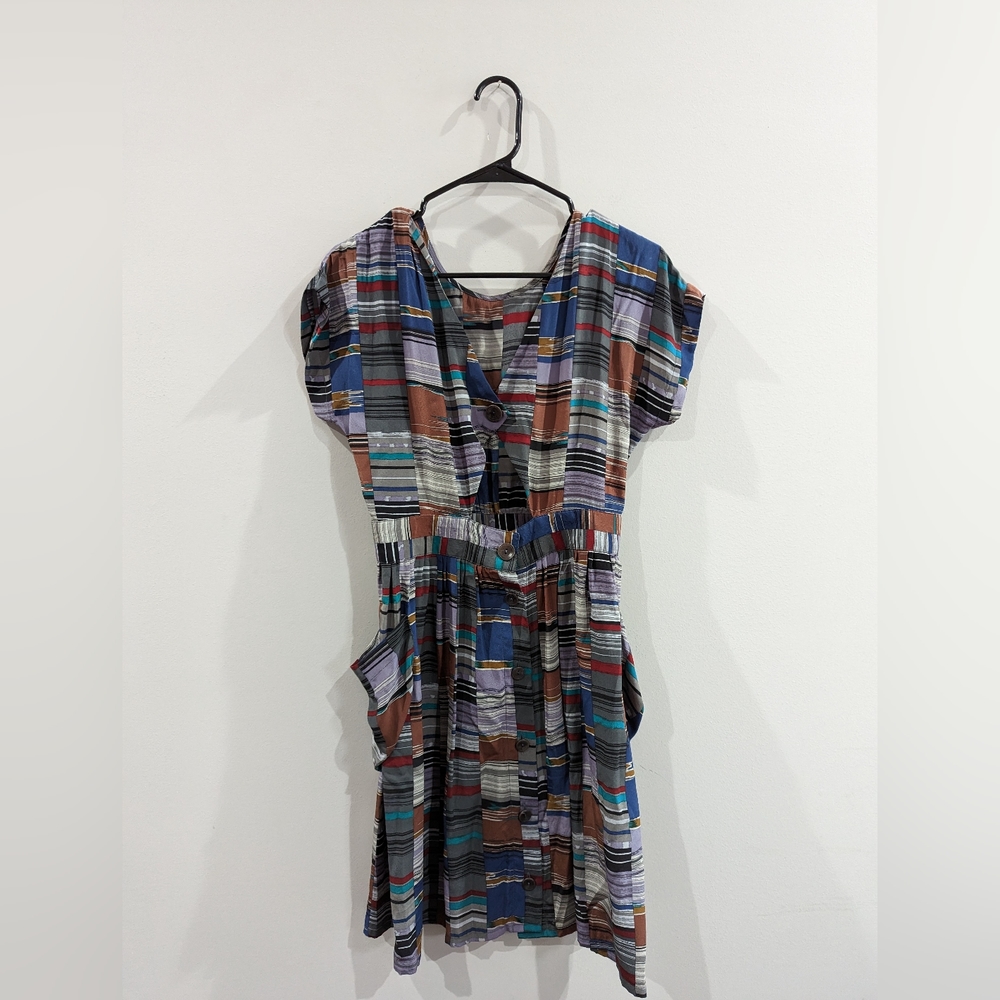 Size 1 patterned dress